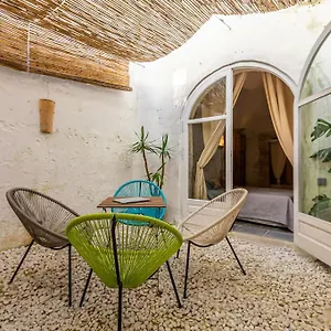 https://azogue-suites-con-patio-privado.es-andalucia.com